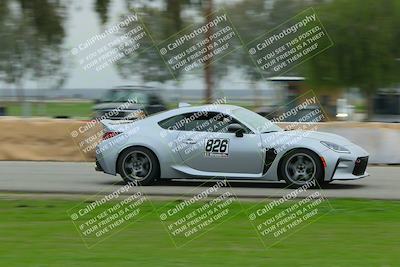 media/Dec-13-2025-OnGrid (Sat) [[98be3c0626]]/Group 2 Yellow/Sunset S4/